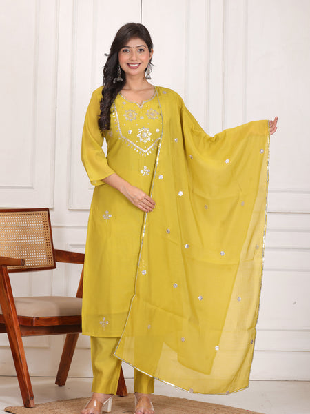 Women’s Mul Chanderi Yoke Embroidered Kurta Pant Dupatta Set