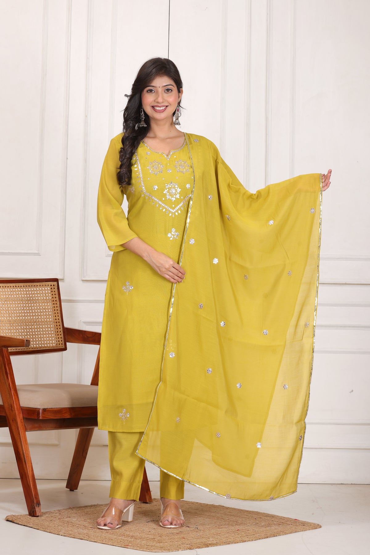 Women’s Mul Chanderi Yoke Embroidered Kurta Pant Dupatta Set
