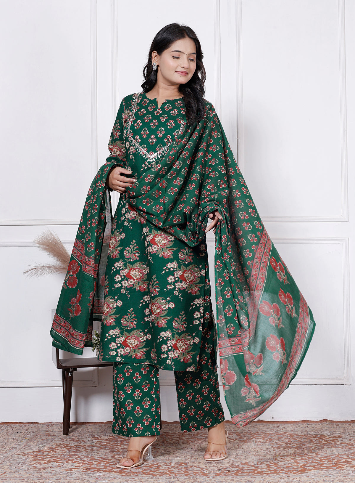 Women Floral Printed Cotton Kurta Set with Dupatta
