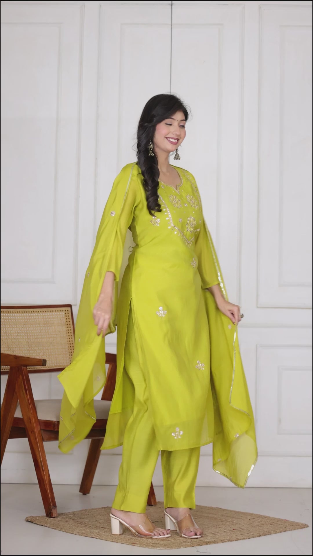 Women’s Embroidered Mul Chanderi Kurta Pant Dupatta Set